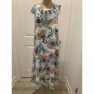 En Crème Dress Medium Maxi Floral Ruffled Neck Sleeveless Vacation Cruise Hawaii